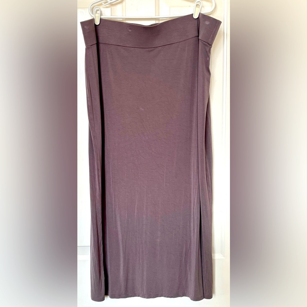 LOGO Layers Lavender Skirt